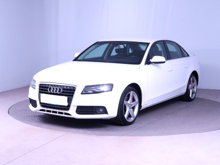 Audi A4, 2010 - pohled č. 3