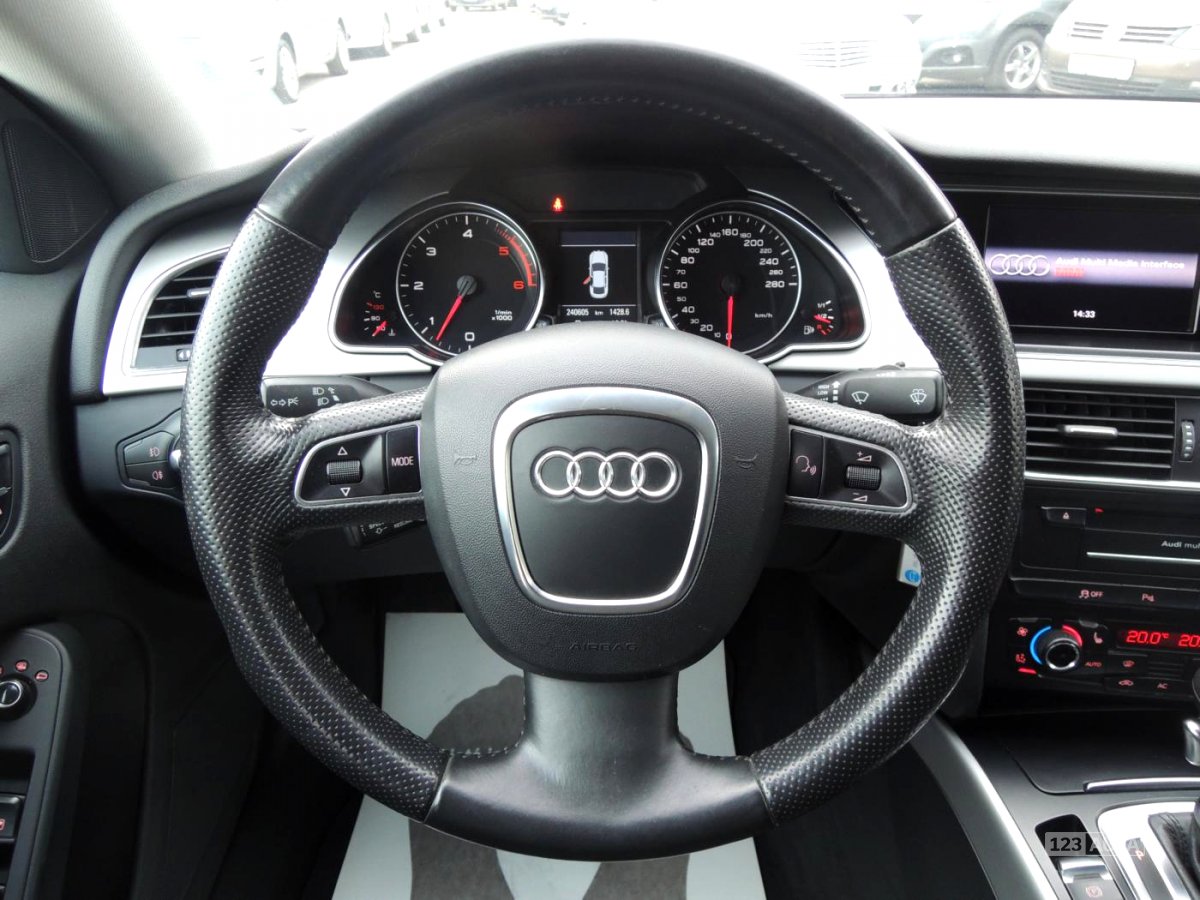 Audi A5, 2011 - pohled č. 8