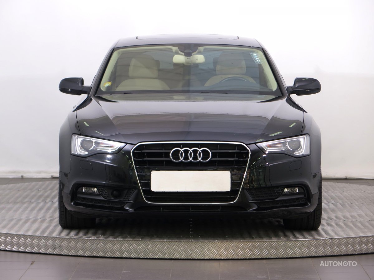 Audi A5, 2013 - pohled č. 2