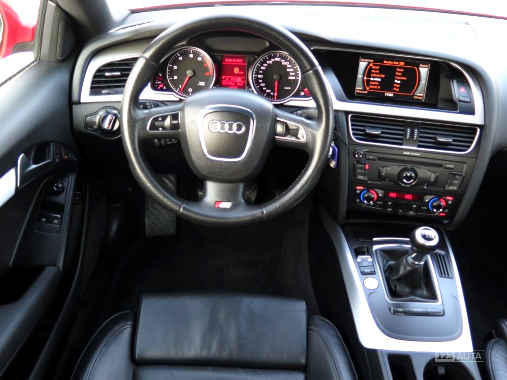 Audi A5, 2008 - pohled č. 16