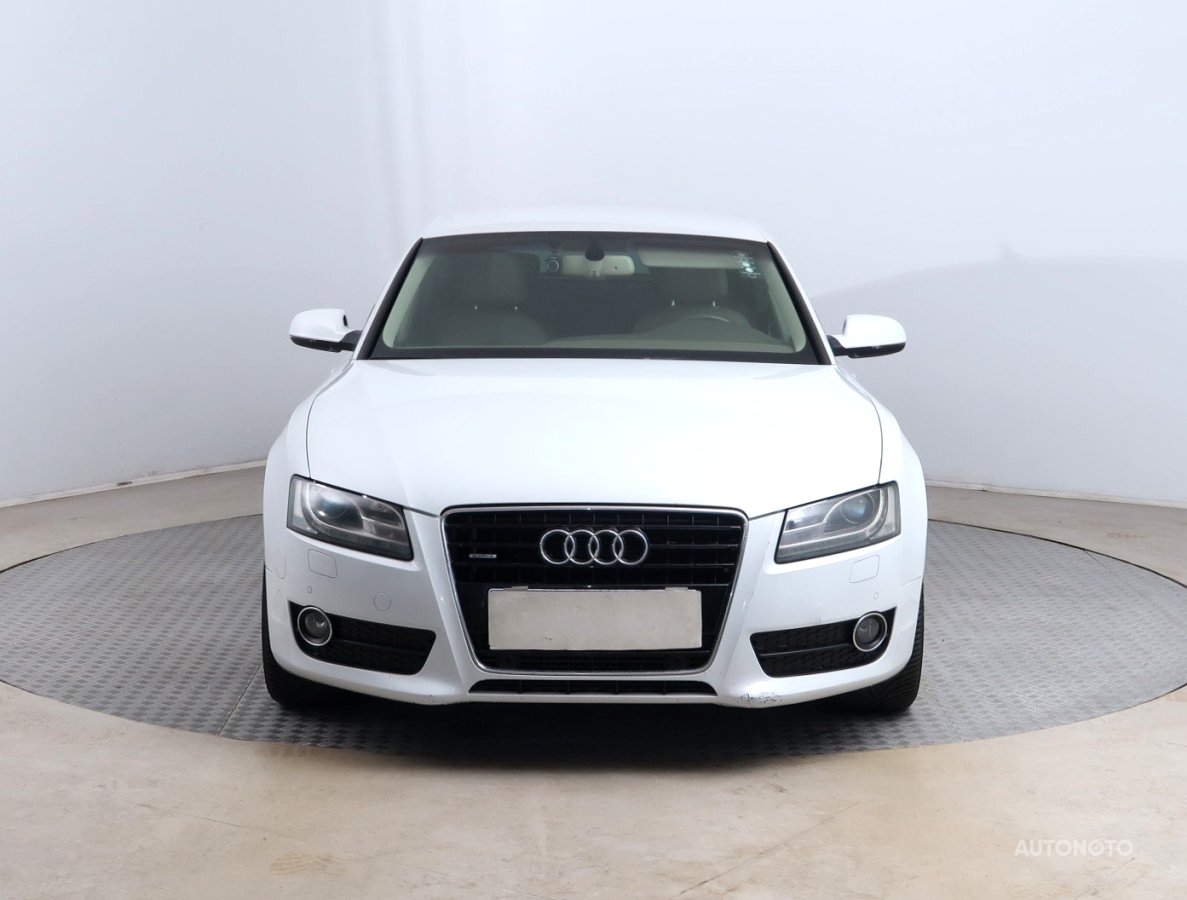 Audi A5, 2011 - pohled č. 2