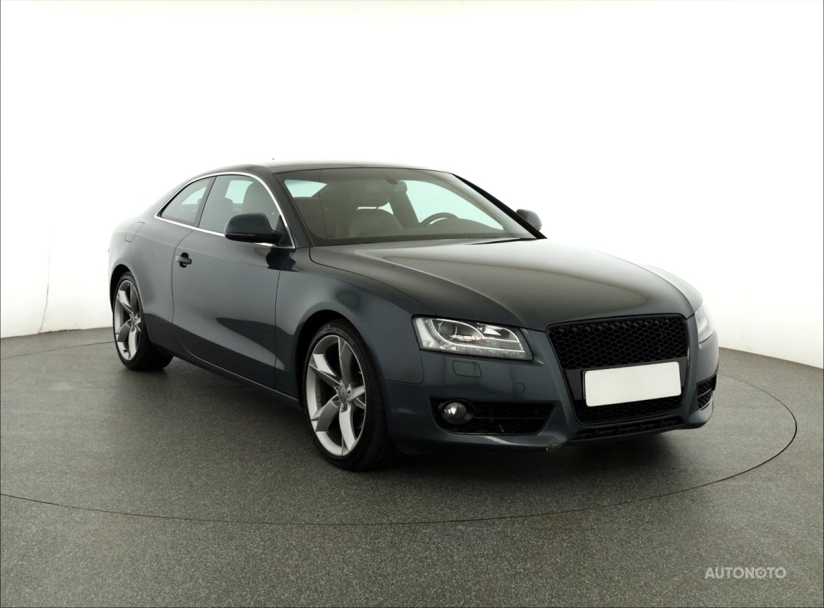 Audi A5, 2009 - celkový pohled