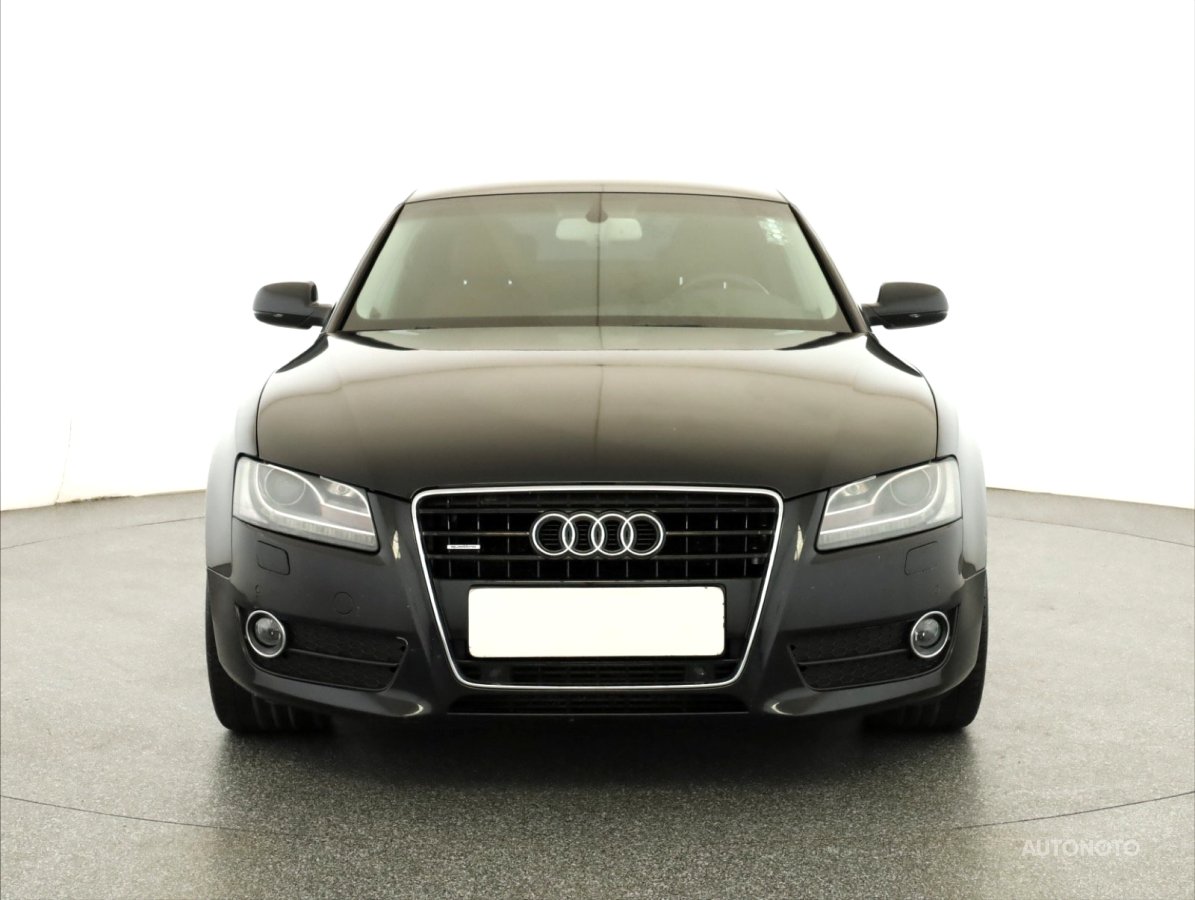 Audi A5, 2011 - pohled č. 2