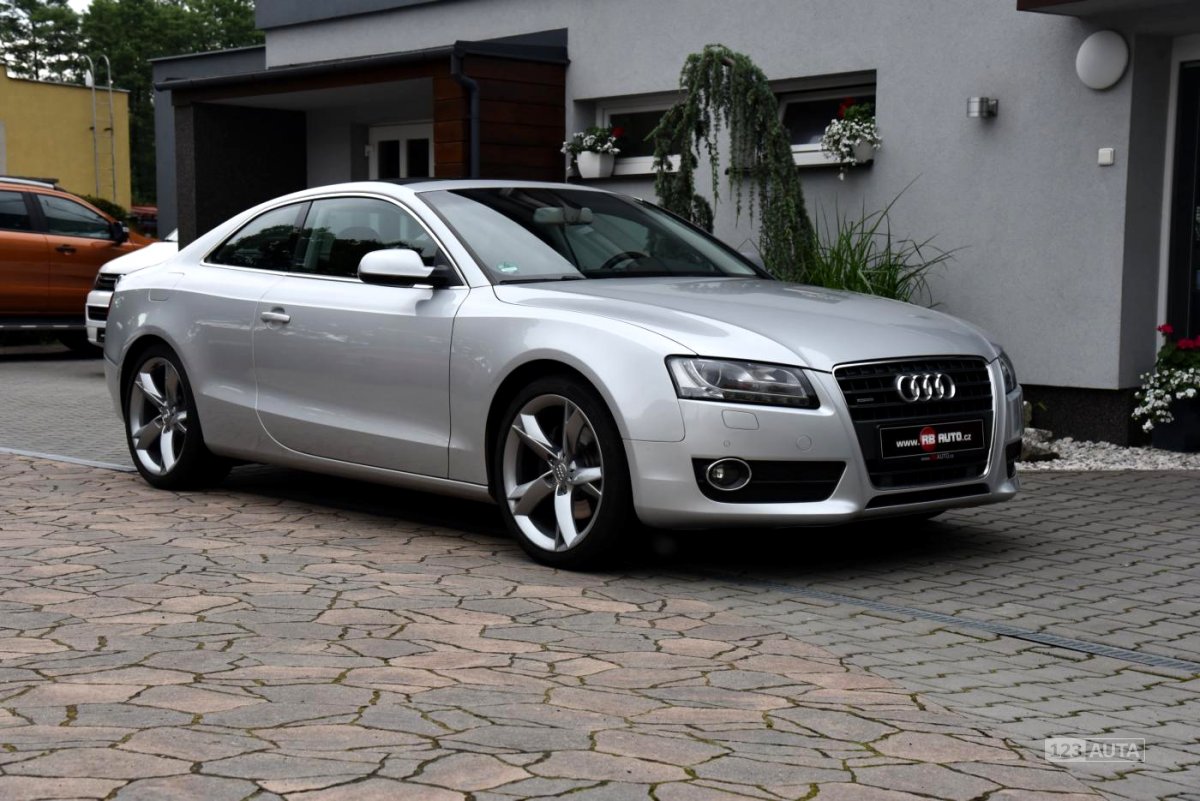 Audi A5, 2010 - celkový pohled