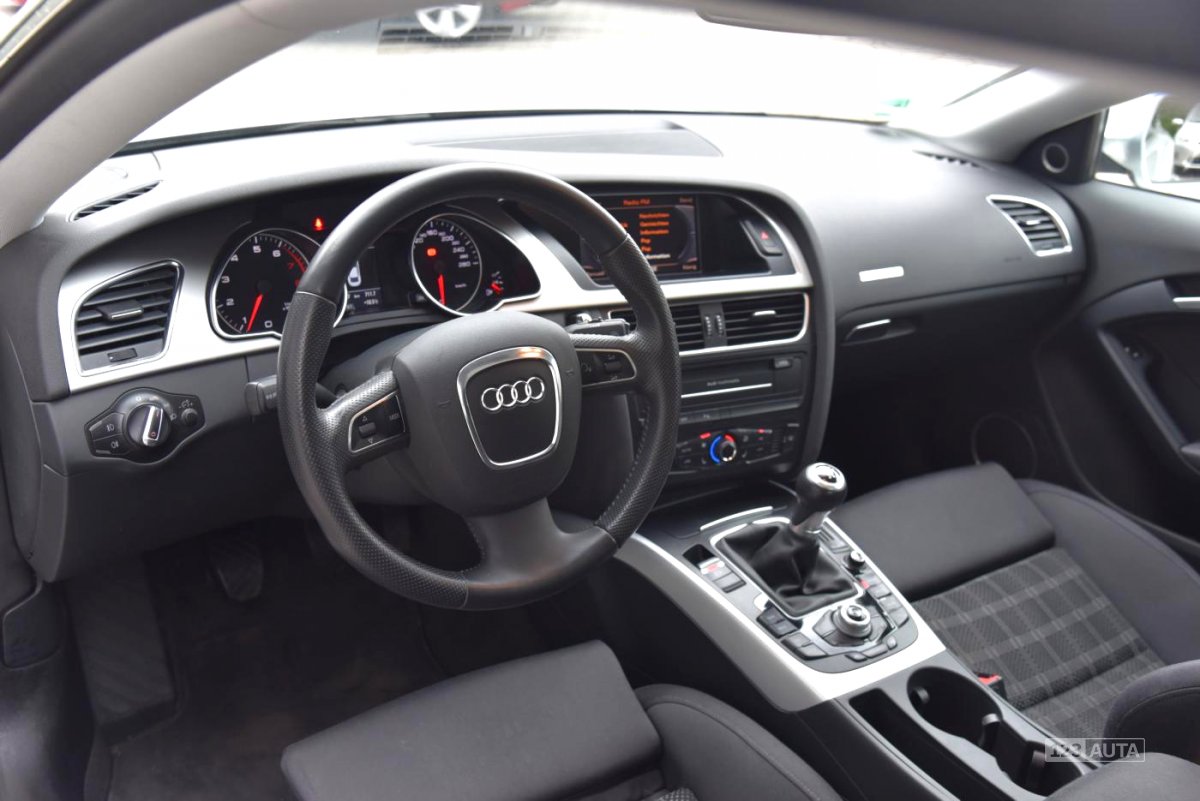 Audi A5, 2010 - pohled č. 15