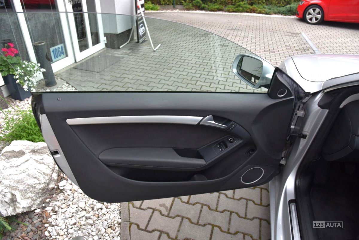 Audi A5, 2010 - pohled č. 17