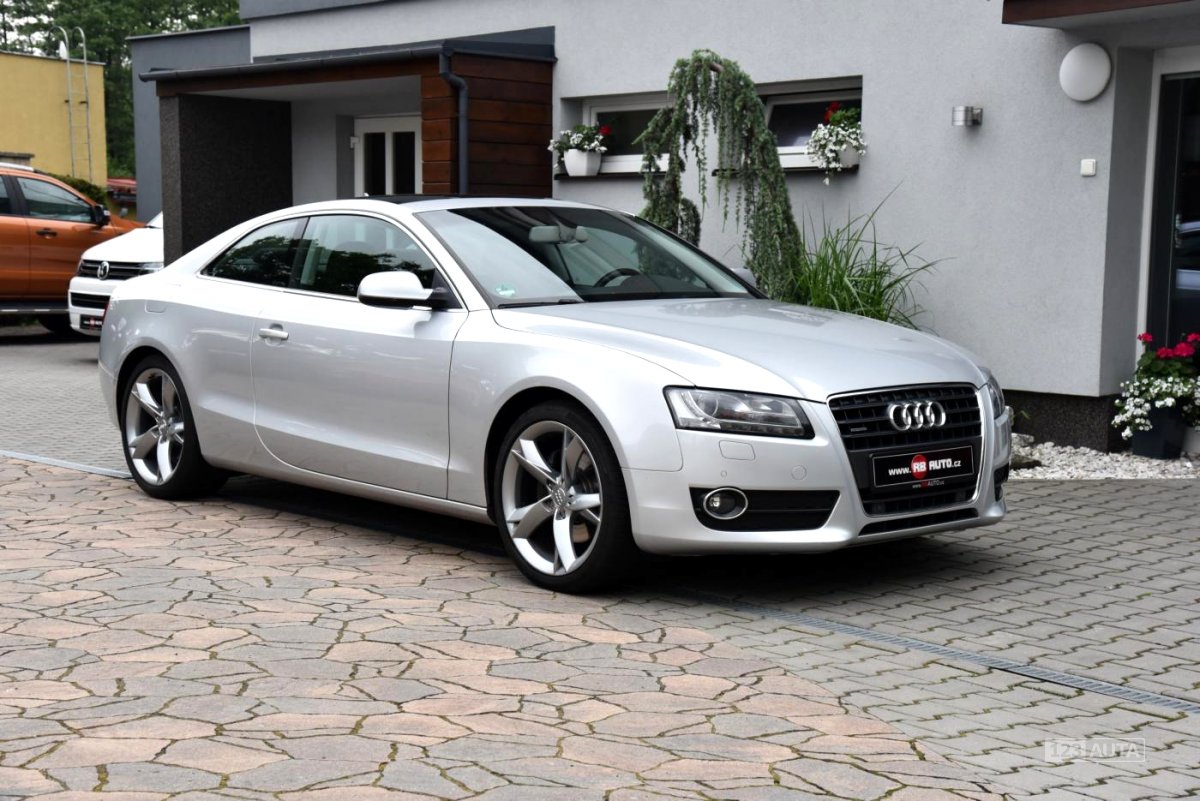 Audi A5, 2010 - pohled č. 32