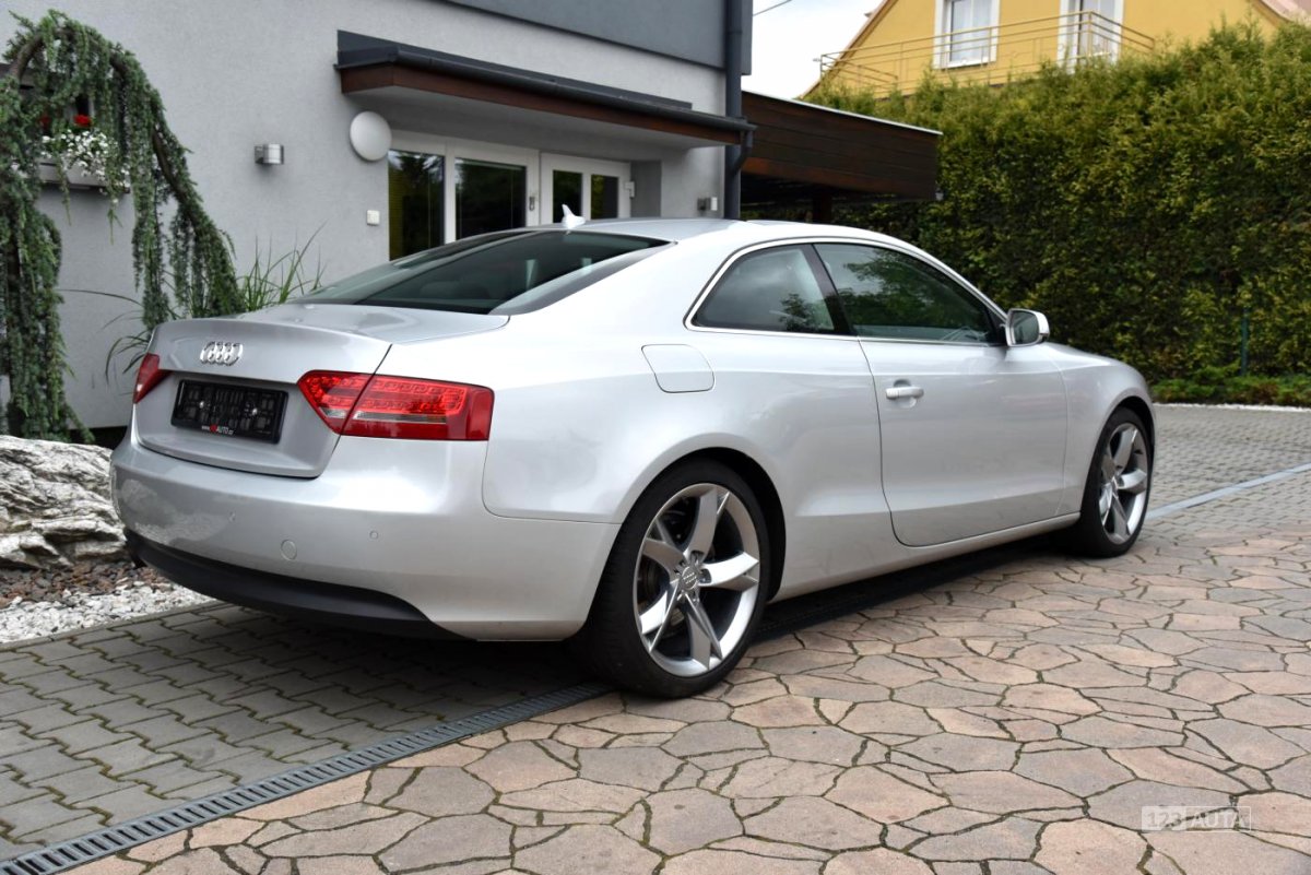 Audi A5, 2010 - pohled č. 8
