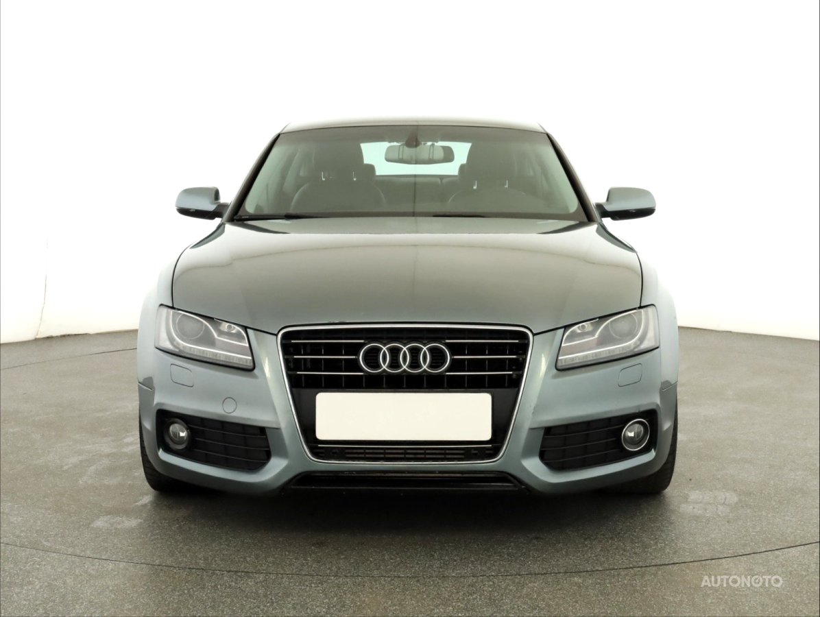 Audi A5, 2010 - pohled č. 2