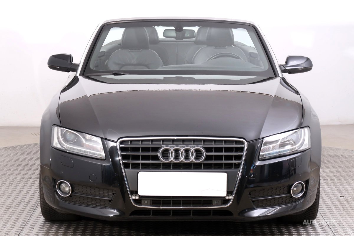 Audi A5, 2011 - pohled č. 2