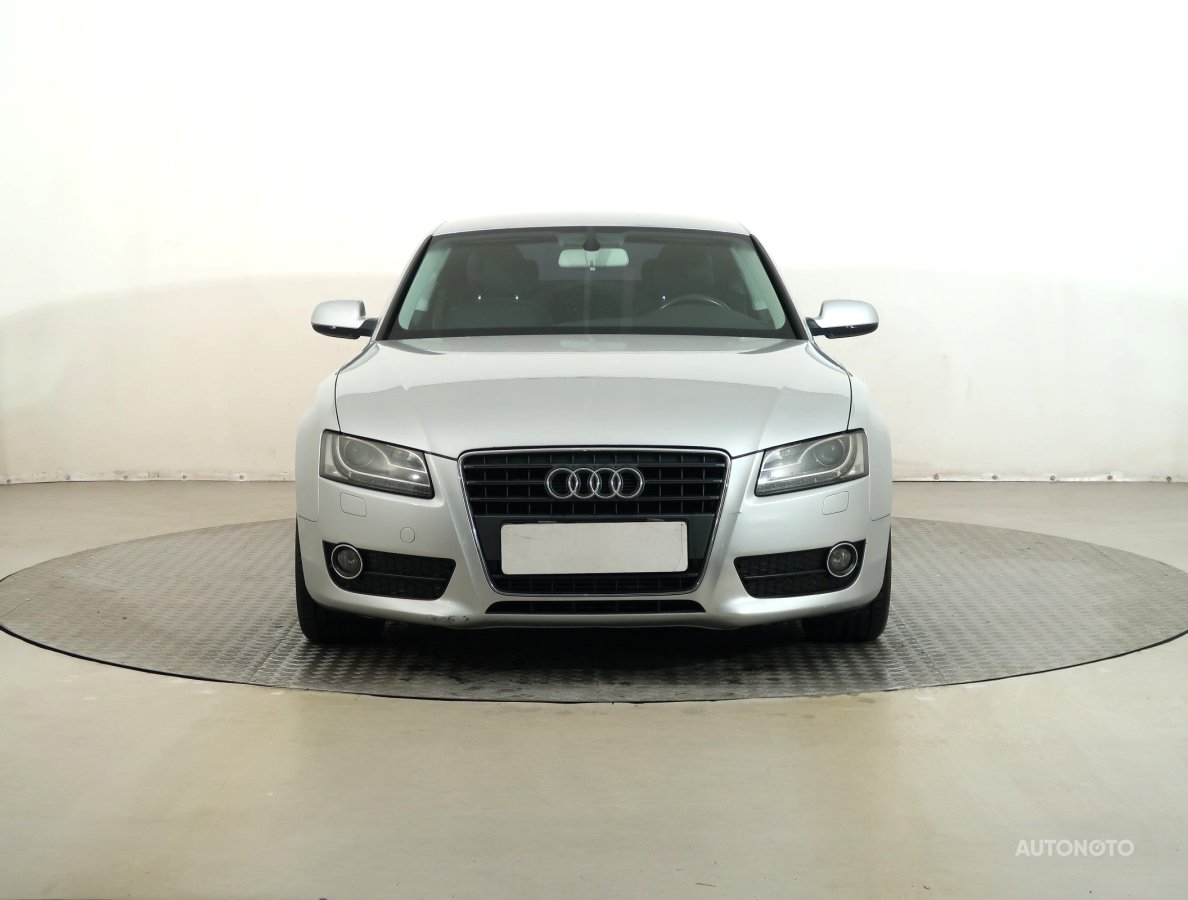 Audi A5, 2011 - pohled č. 2
