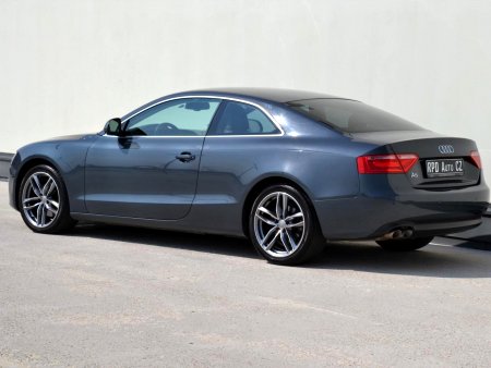 Audi A5, 2009 - pohled č. 6