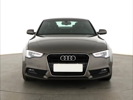Audi A5, 2012 - pohled č. 2