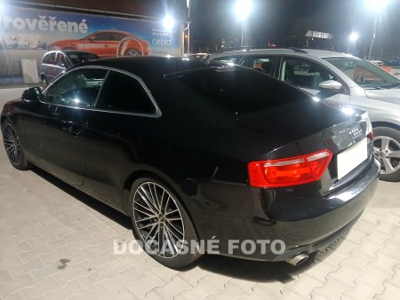 Audi A5, 2008 - pohled č. 2