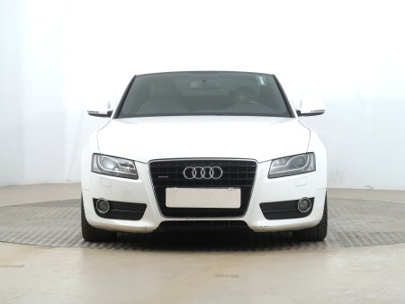 Audi A5, 2009 - pohled č. 2