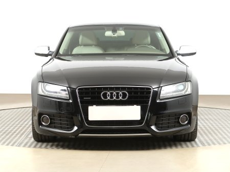 Audi A5, 2010 - pohled č. 2