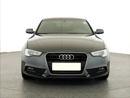 Audi A5, 2012 - pohled č. 2