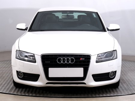 Audi A5, 2010 - pohled č. 2