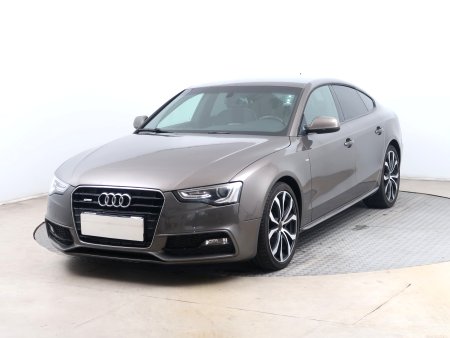 Audi A5, 2013 - pohled č. 3