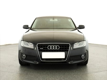 Audi A5, 2011 - pohled č. 2