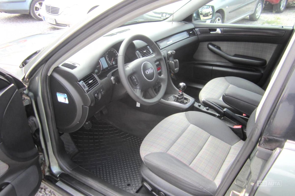 Audi A6 Allroad, 2003 - pohled č. 10