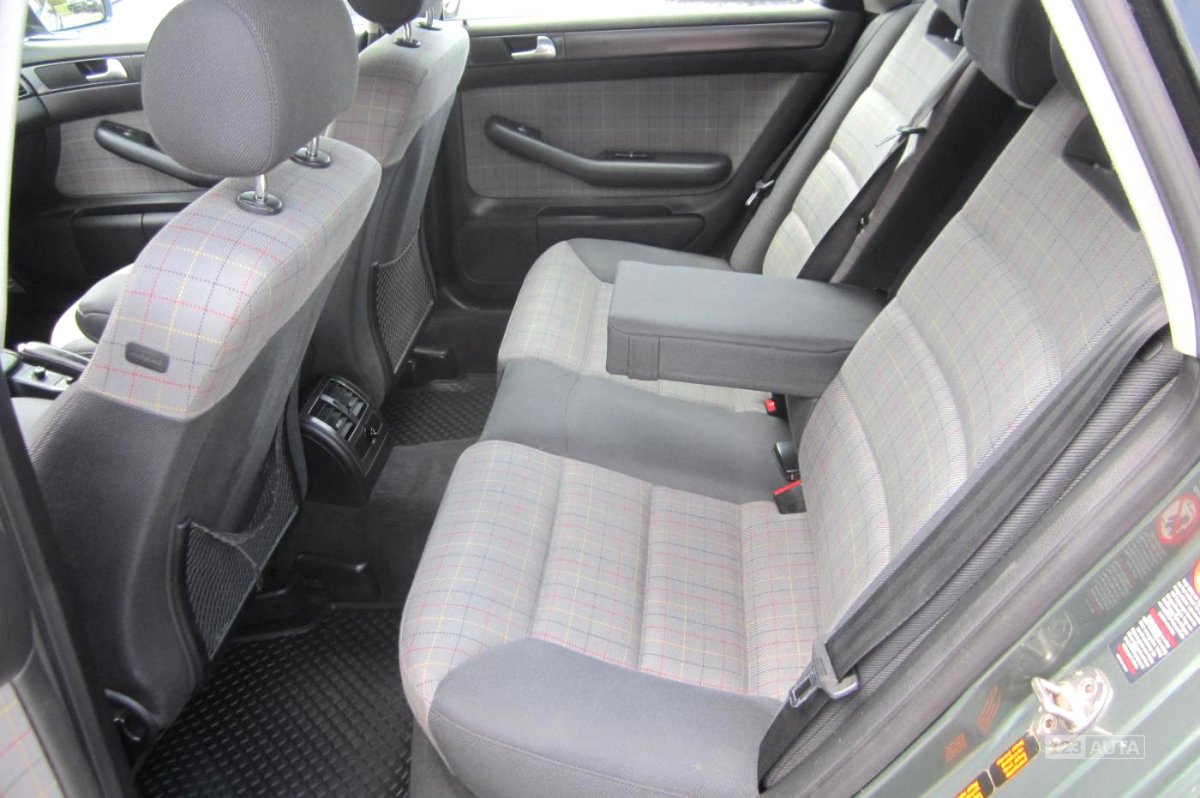 Audi A6 Allroad, 2003 - pohled č. 12