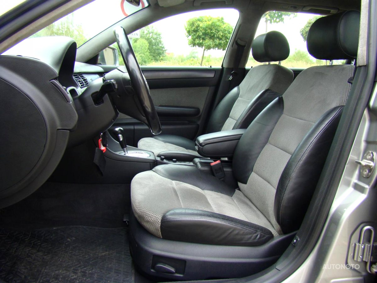 Audi A6 Allroad, 2001 - pohled č. 8