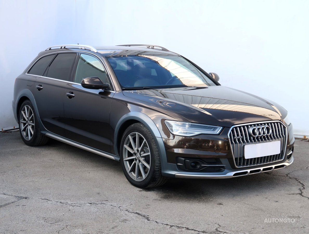 Audi A6 Allroad, 2015 - celkový pohled