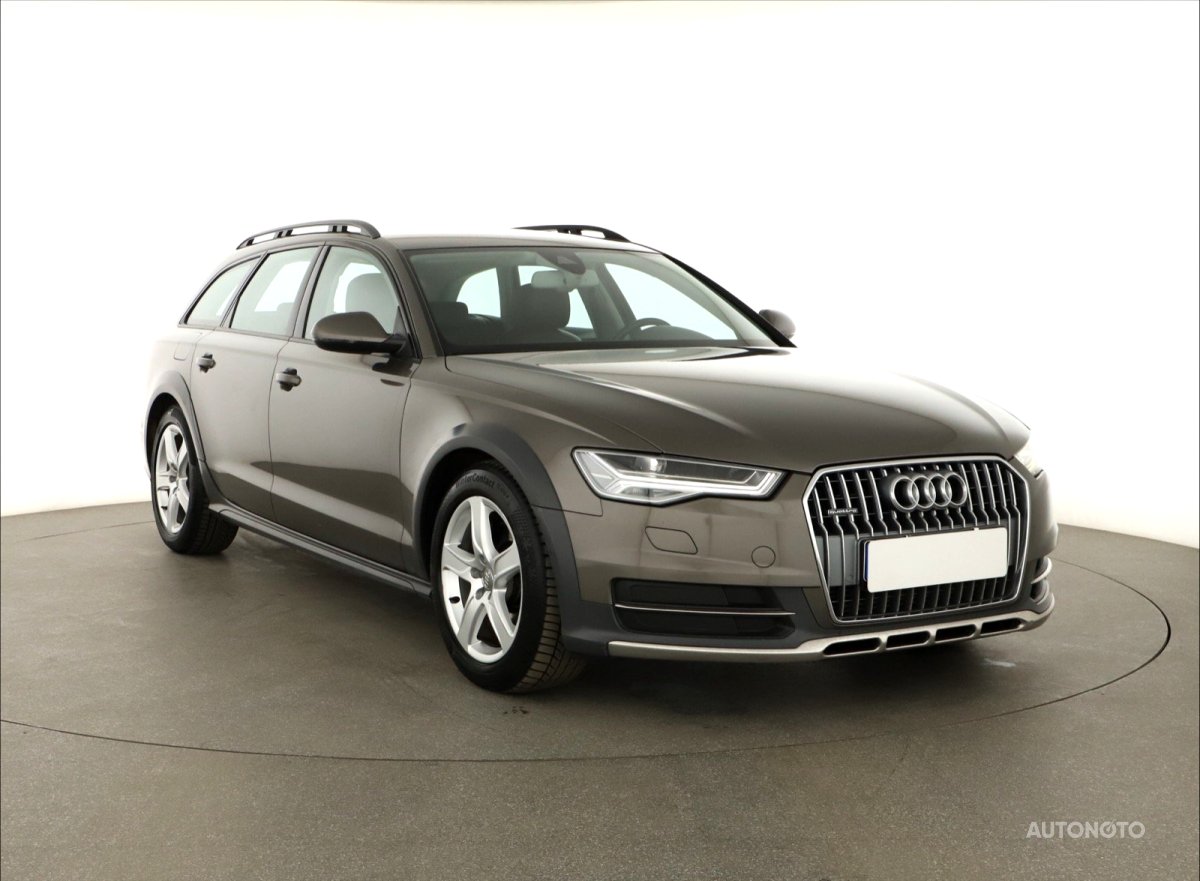 Audi A6 Allroad, 2015 - celkový pohled