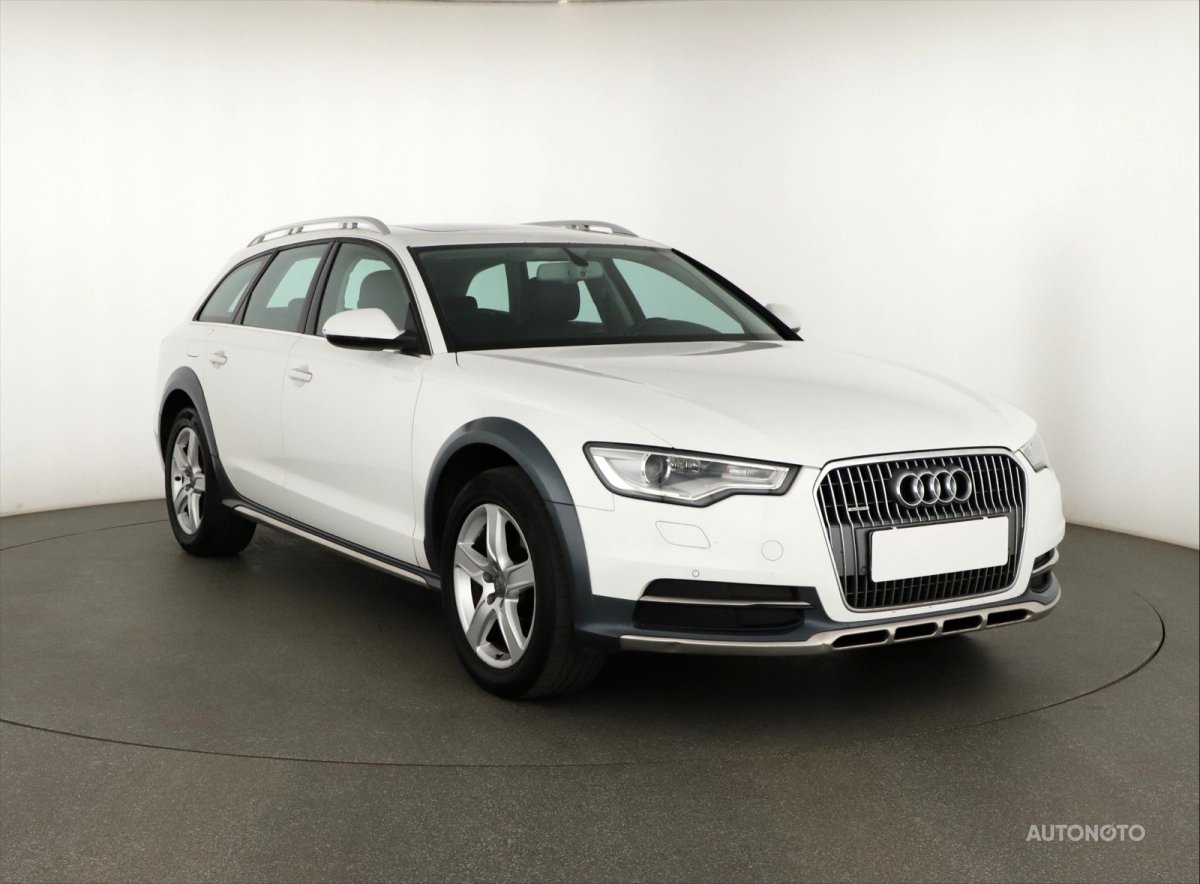 Audi A6 Allroad, 2013 - celkový pohled