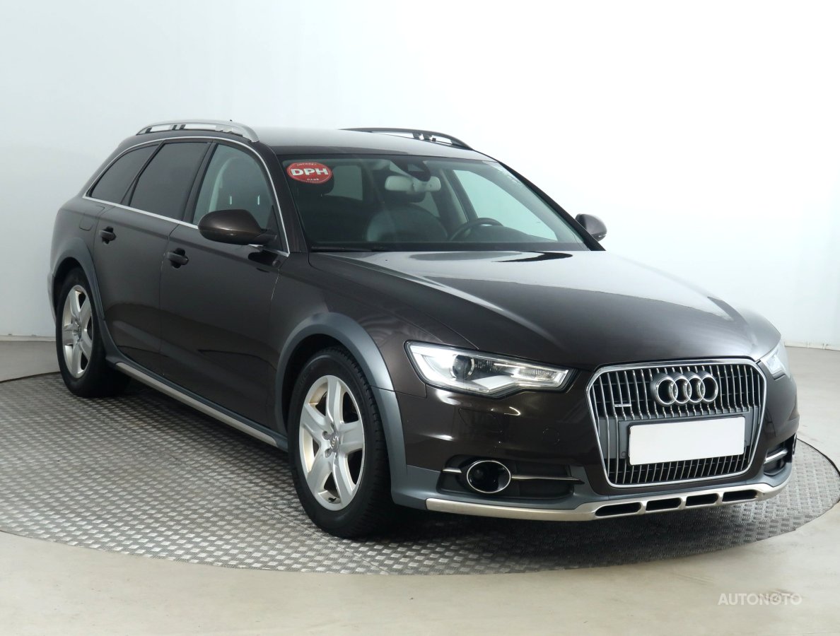 Audi A6 Allroad, 2012 - celkový pohled