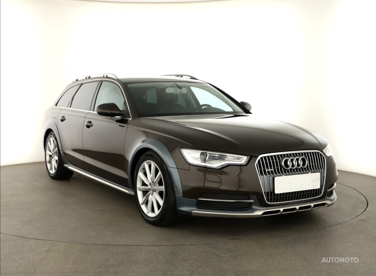 Audi A6 Allroad, 2013 - celkový pohled