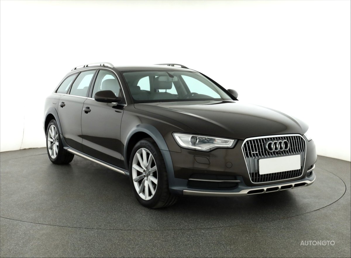 Audi A6 Allroad, 2013 - celkový pohled