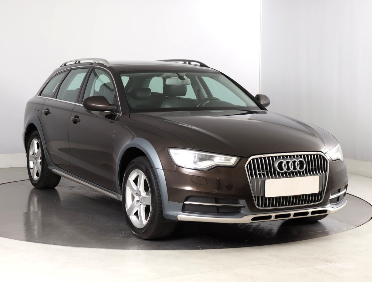 Audi A6 Allroad, 2013 - celkový pohled