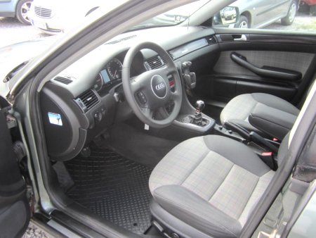 Audi A6 Allroad, 2003 - pohled č. 10