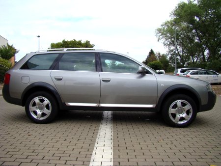 Audi A6 Allroad, 2001 - pohled č. 3