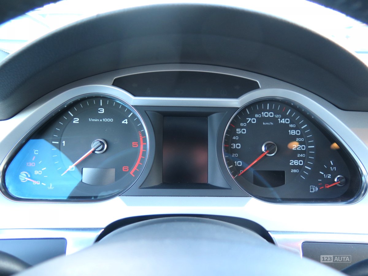 Audi A6, 2010 - pohled č. 10