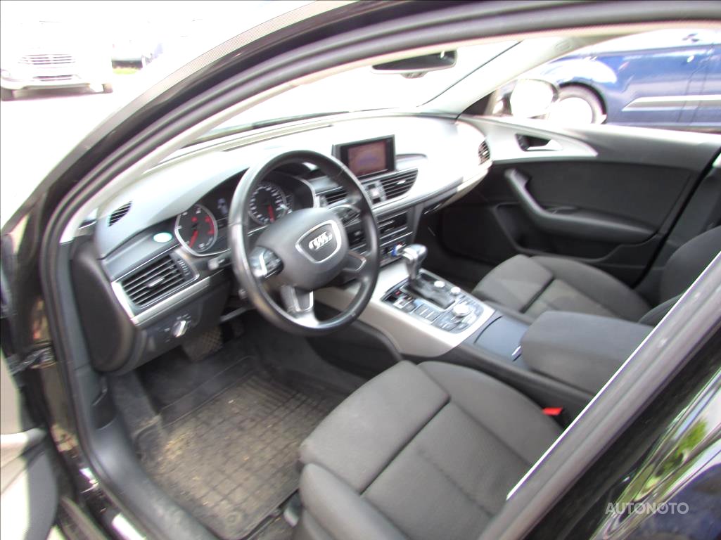 Audi A6 Avant, 2012 - pohled č. 5