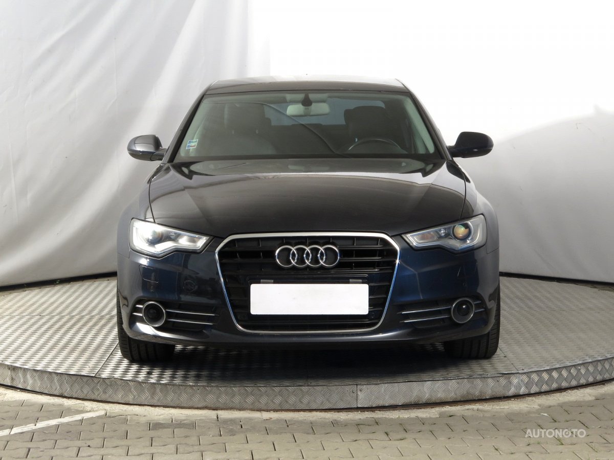 Audi A6, 2013 - pohled č. 2
