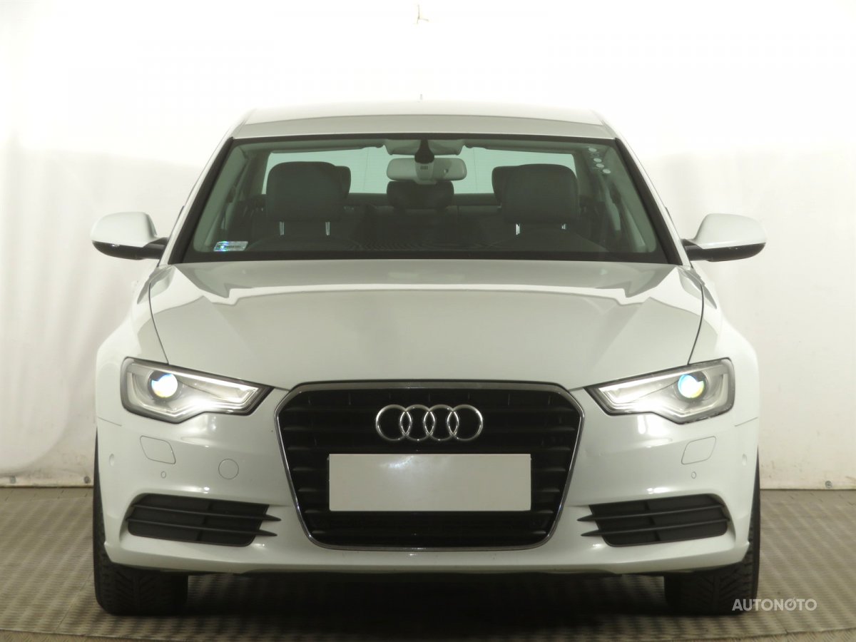 Audi A6, 2013 - pohled č. 2