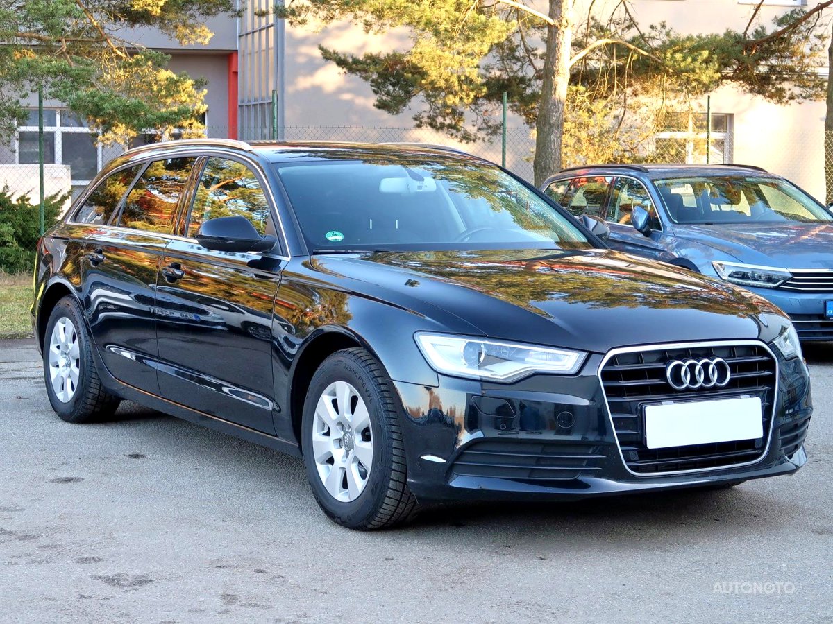 Audi A6, 2012 - celkový pohled