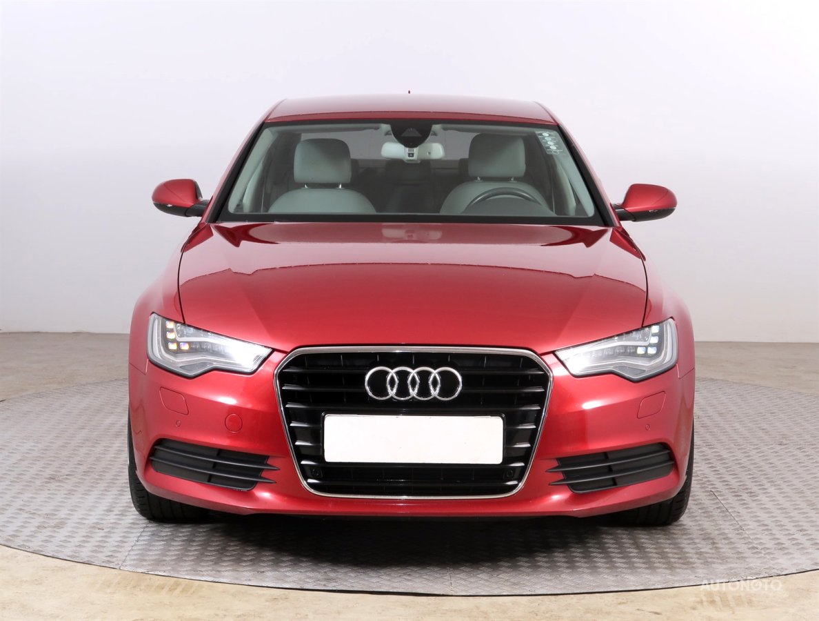 Audi A6, 2013 - pohled č. 2