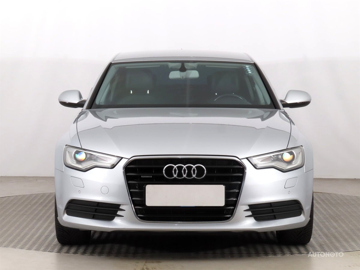 Audi A6, 2011 - pohled č. 2