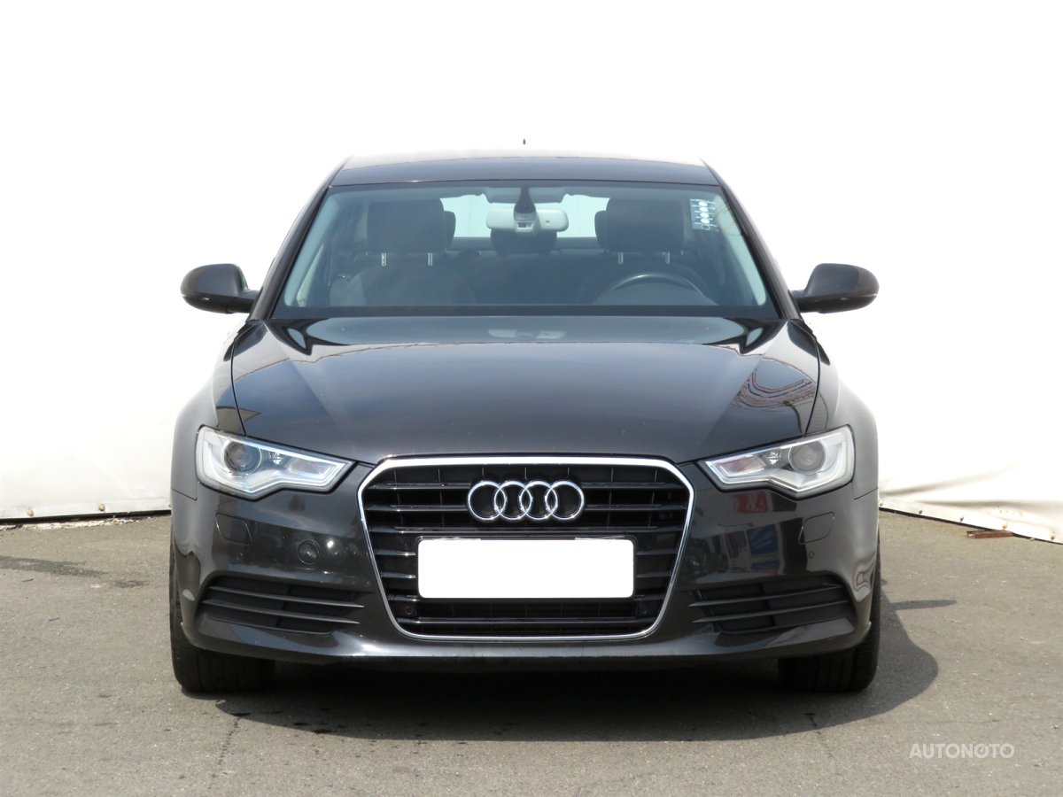 Audi A6, 2011 - pohled č. 2