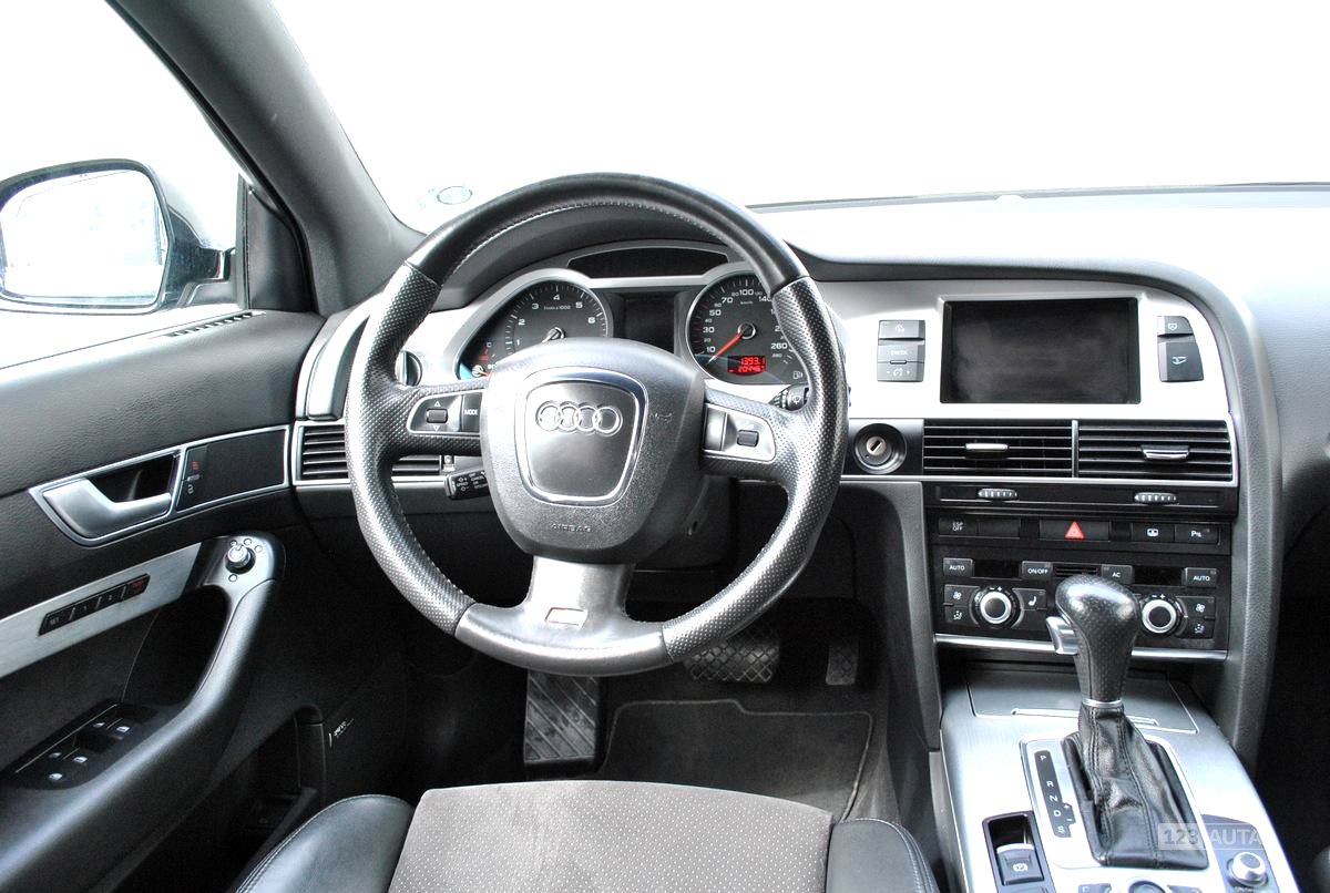 Audi A6, 2010 - pohled č. 12