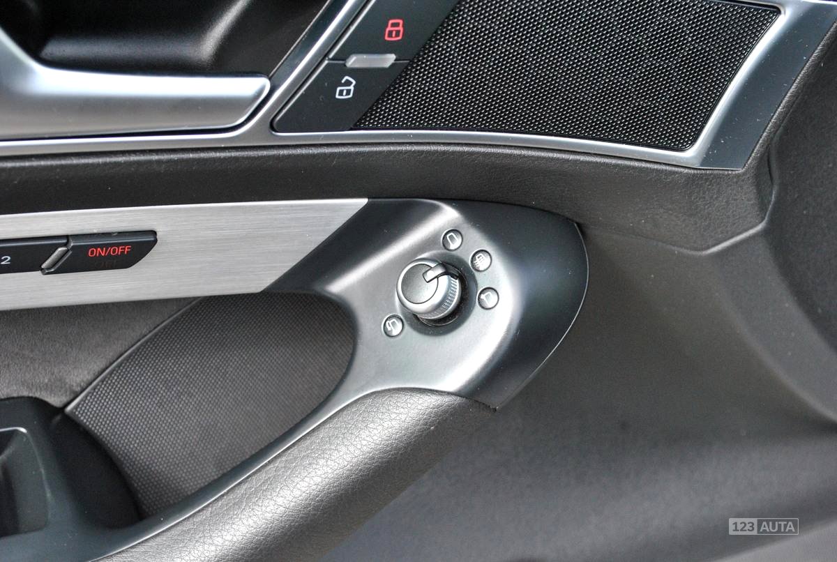 Audi A6, 2010 - pohled č. 18