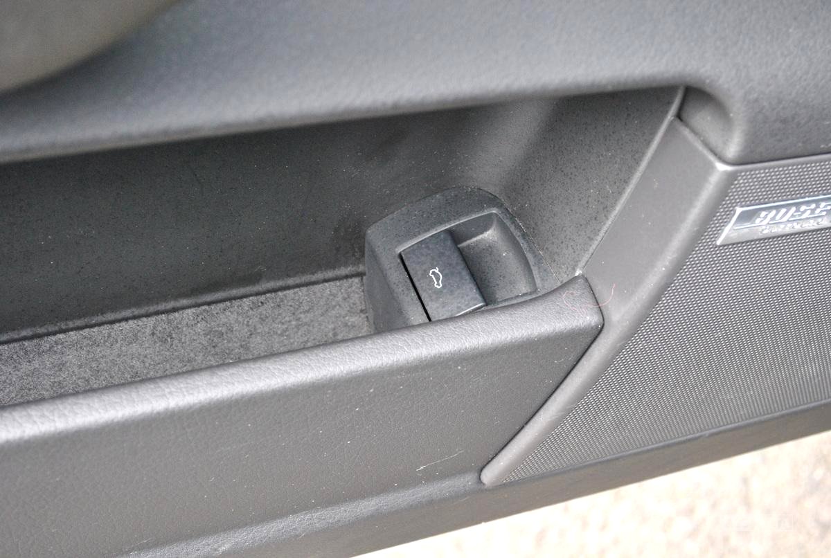 Audi A6, 2010 - pohled č. 21