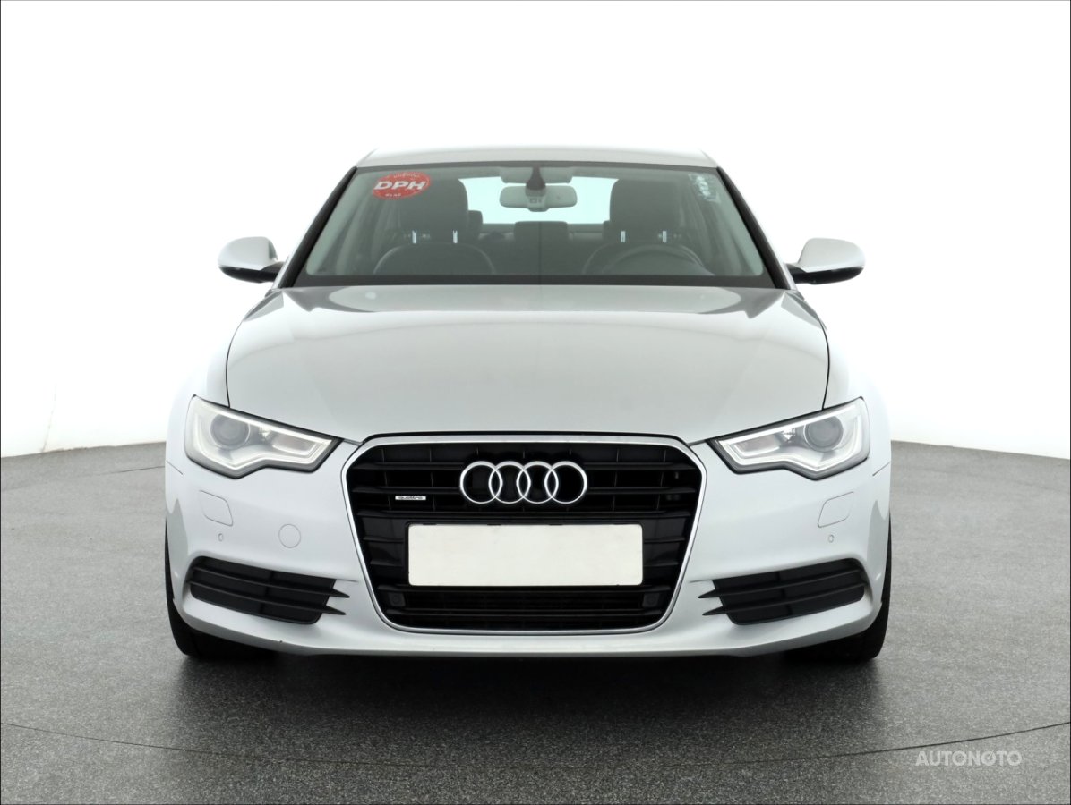 Audi A6, 2012 - pohled č. 2