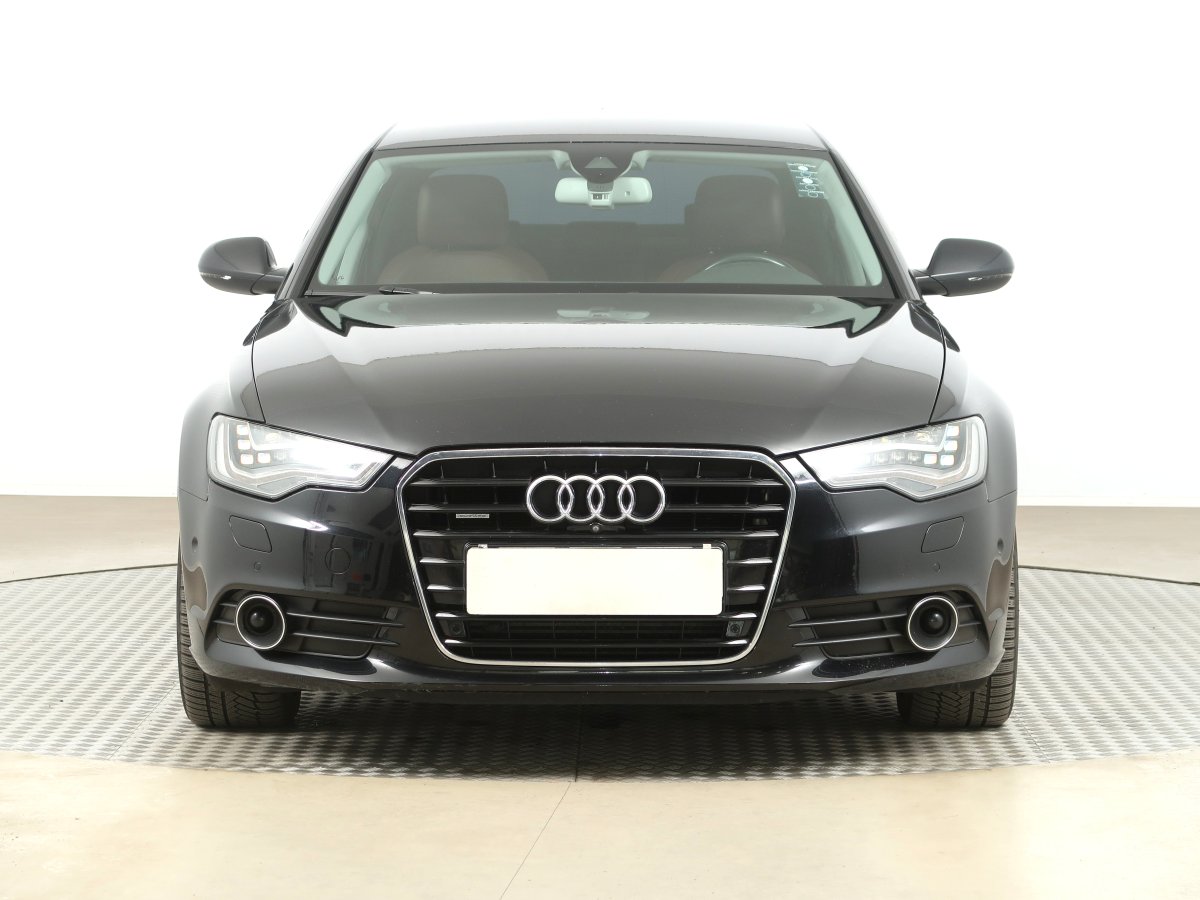Audi A6, 2012 - pohled č. 2