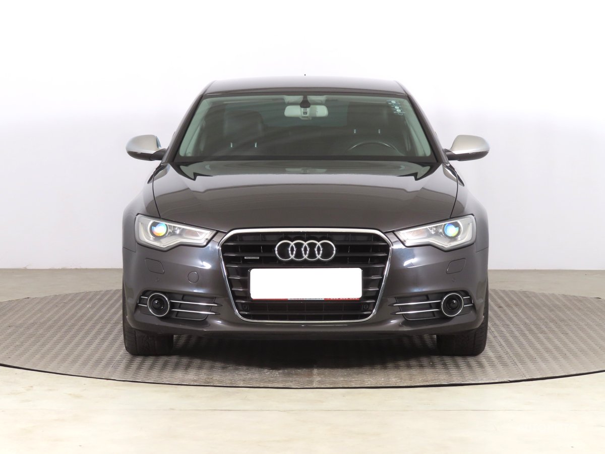 Audi A6, 2013 - pohled č. 2